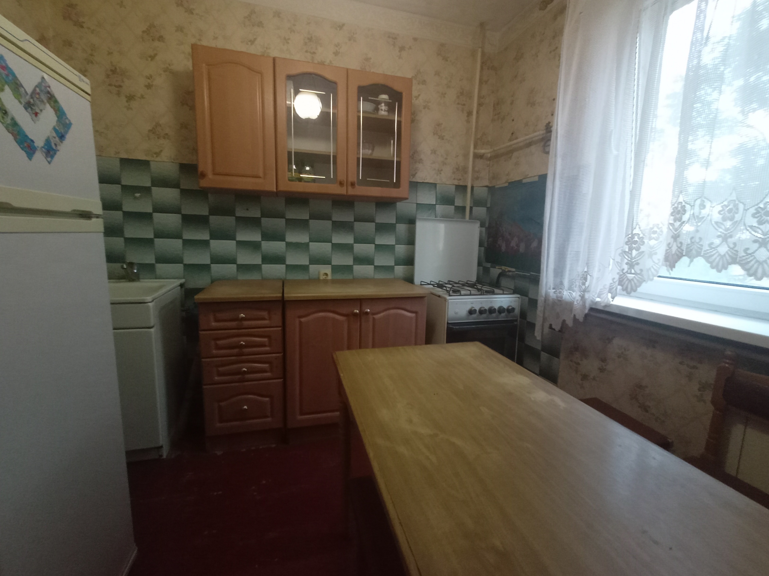 🏠 Продам 2-к квартиру с автономным отоплением! 📍 Артёмовский район, кв. Мирный 📐 55,7 м² | 5 этаж из 9 | Дом кооперативный 🔥 Автономное отопление — тепло и экономия Квартира в жилом состоянии, полностью готова к переезду! 🔧 Коммуникации и оснащение: ▪ Пластиковые окна ▪ Современные биметаллические радиаторы ▪...